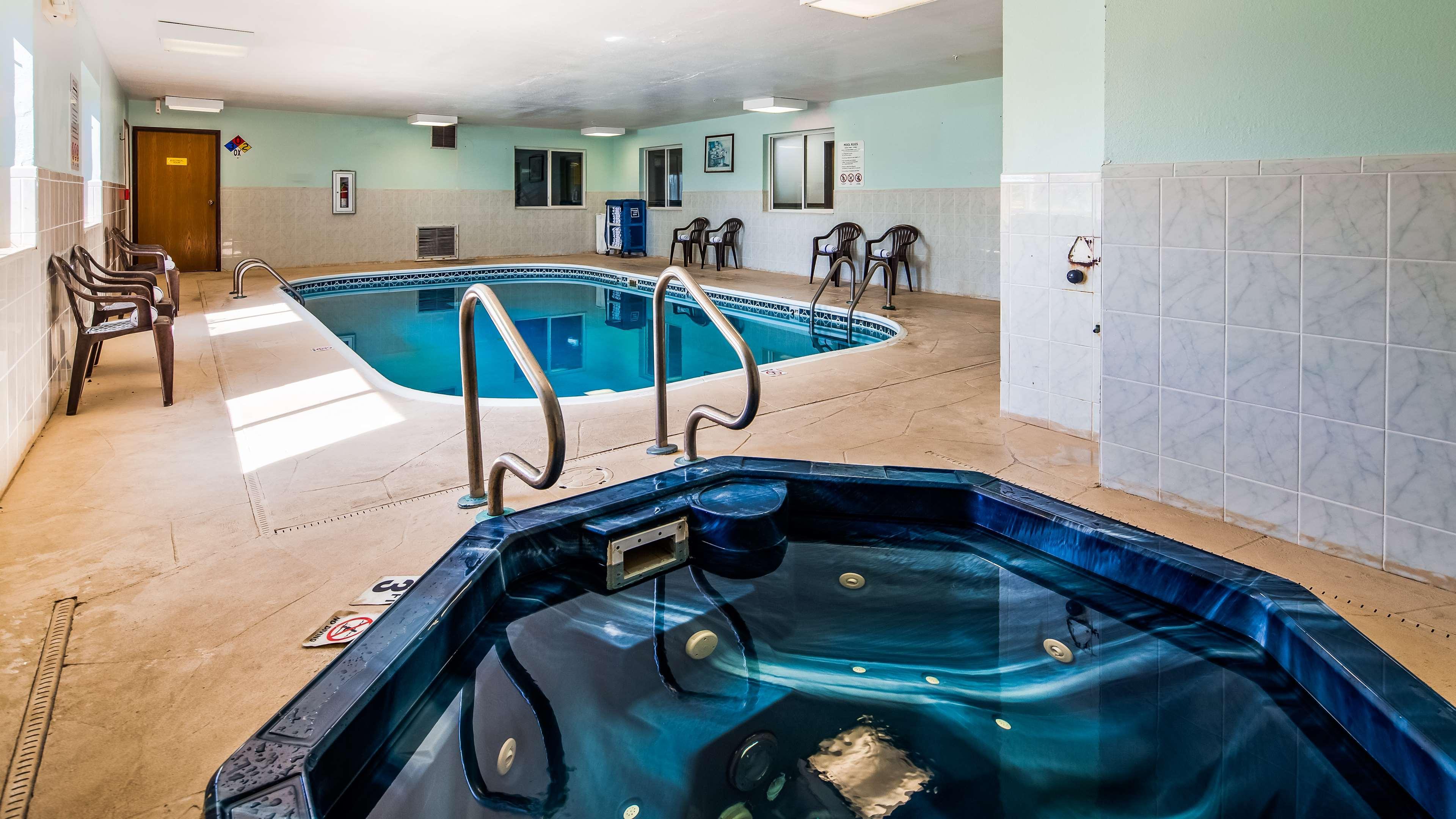 Surestay By Western 3*