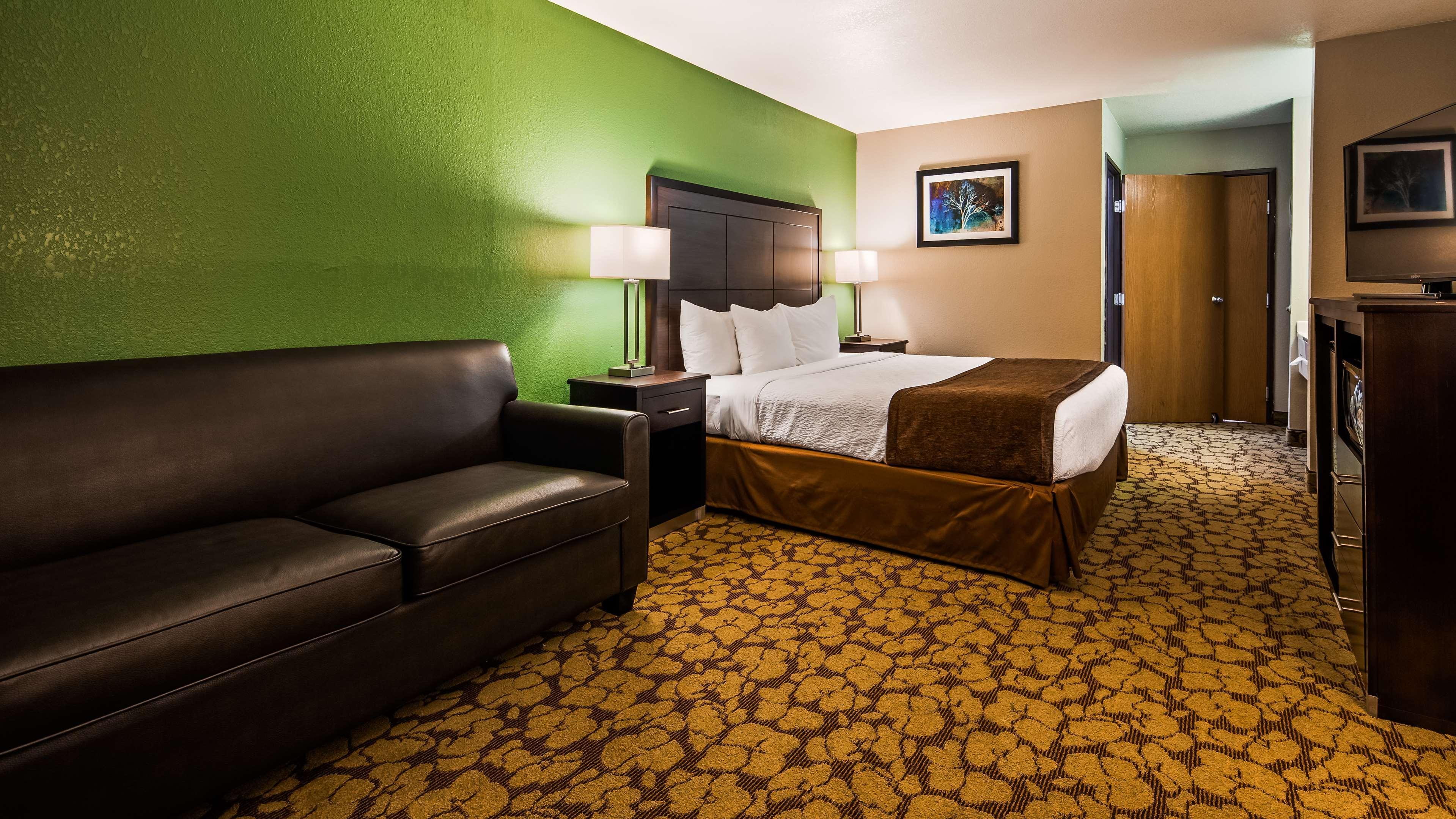 Surestay Plus By Best Western Hotel 3*