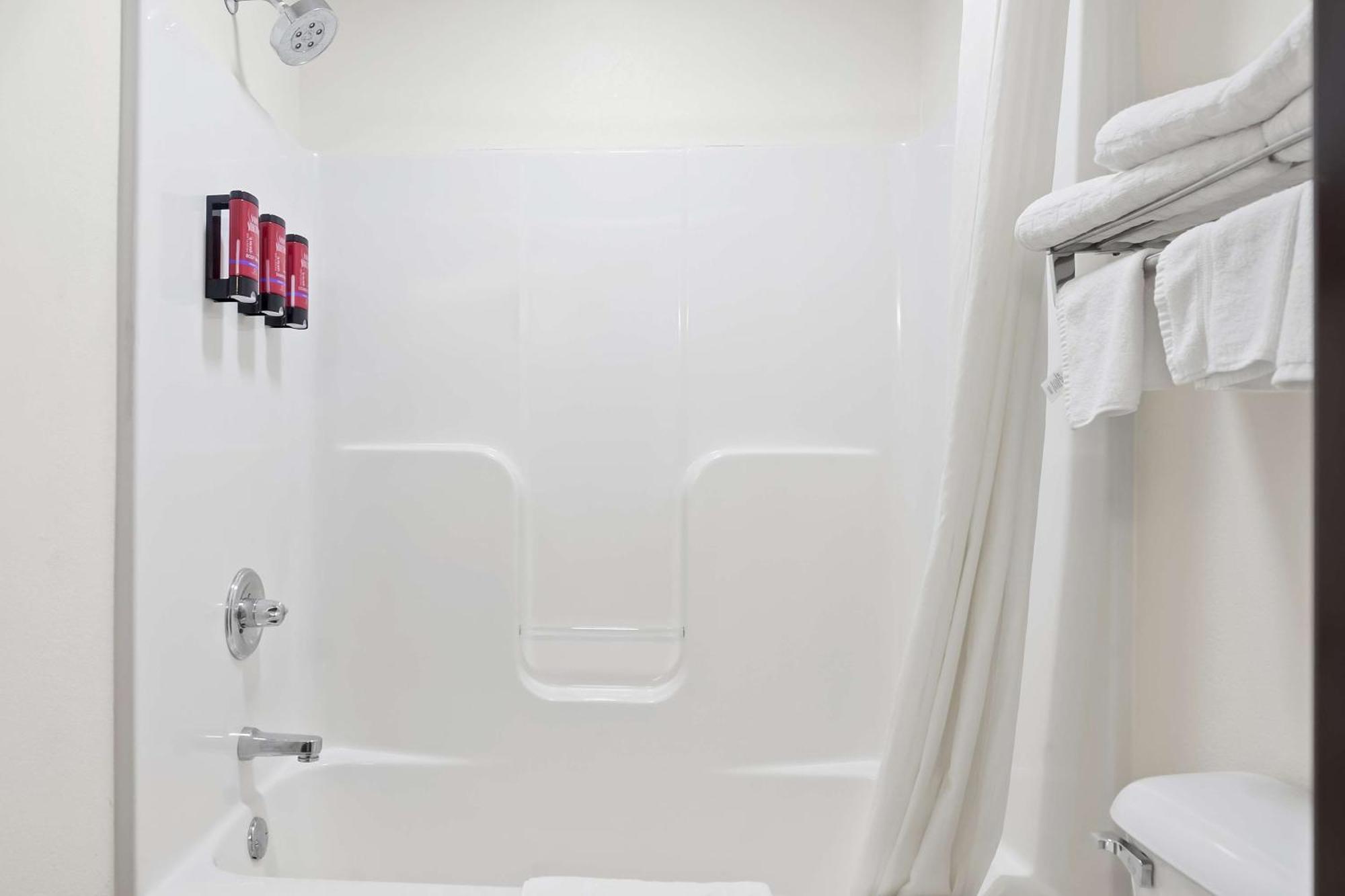 Surestay By Western Hotel 3*