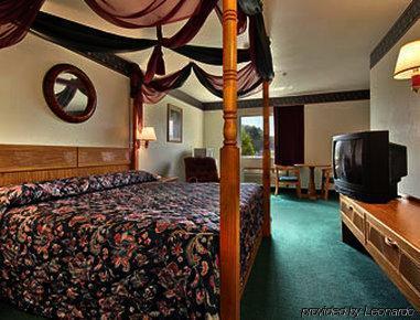 Surestay By Western Hotel 3*