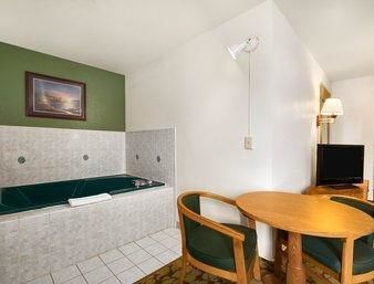 Hotel Surestay Plus By Best Western 3*